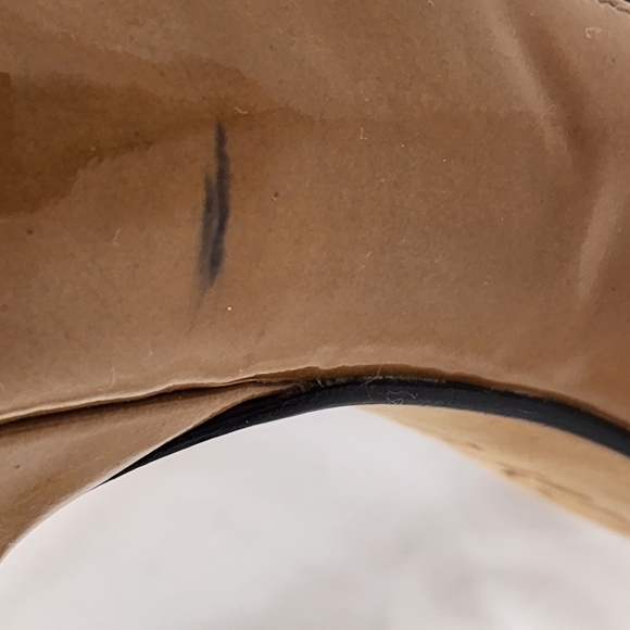 Kors Michael Kors Women's Tan Patent Leather Pumps Size 10M - Picture 9 of 9